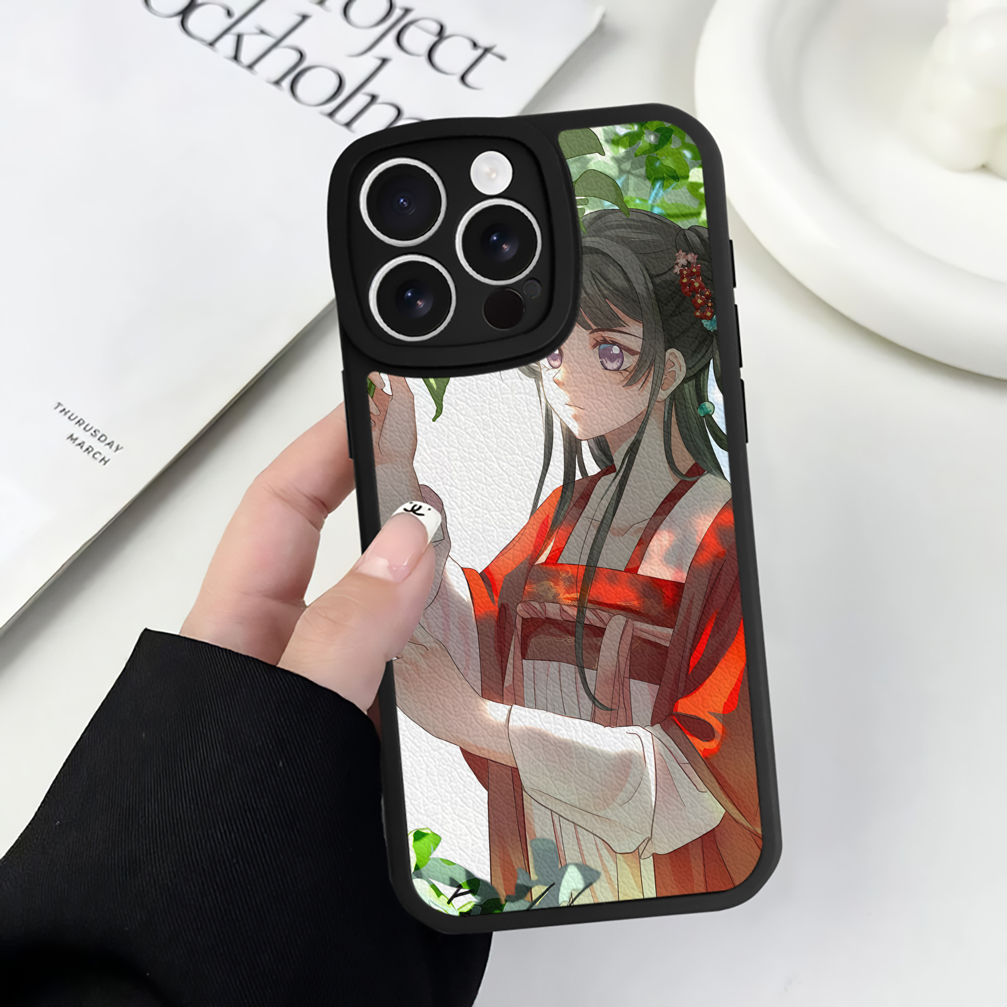 （画像用） 薬屋のひとりごと The Apothecary Diaries 【iPhone 16シリーズ対応】シリコンスマホケース（レザー調） 材質：シリコン